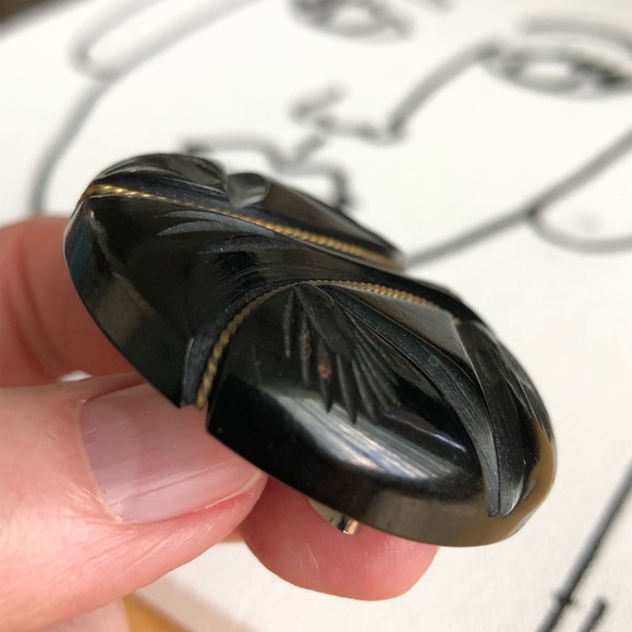 Mourning Brooch - Picture 6 of 13